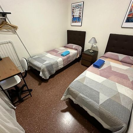Rooms Viladomat Barcelona Zewnętrze zdjęcie