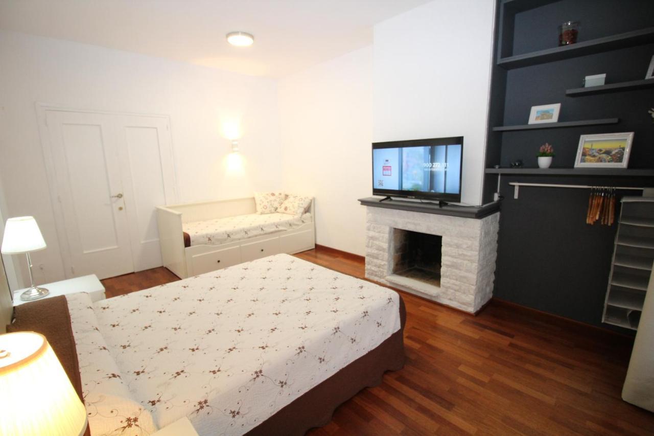 Rooms Viladomat Barcelona Zewnętrze zdjęcie