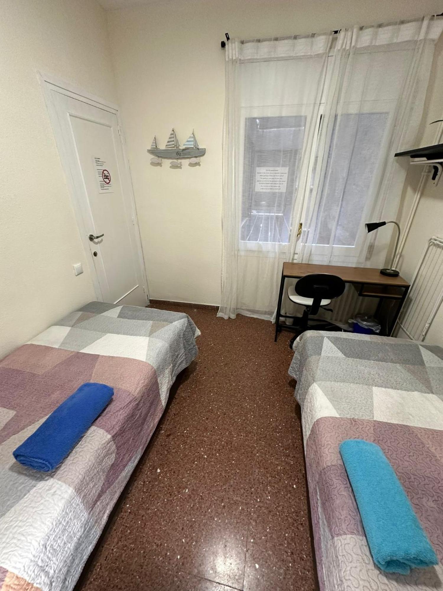 Rooms Viladomat Barcelona Zewnętrze zdjęcie
