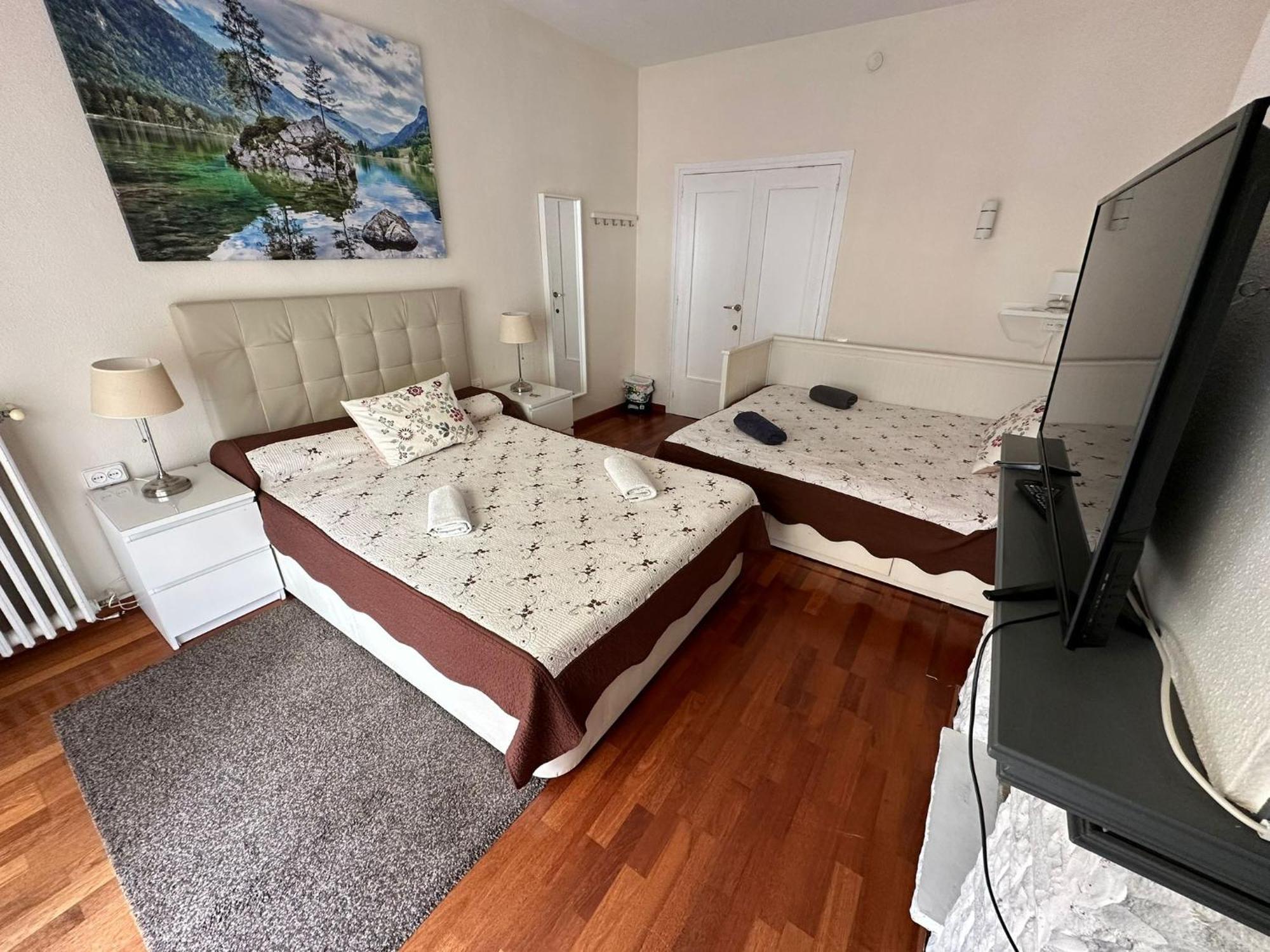 Rooms Viladomat Barcelona Zewnętrze zdjęcie